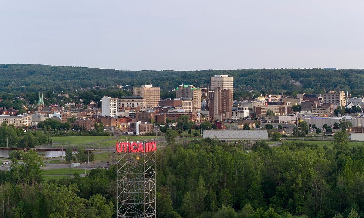 Huntington, NY - Utica, New York - Wikimedia Commons